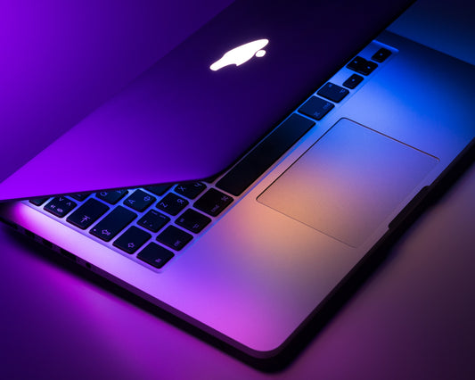Epic Battle: PCs vs. Macs – Which is Right for You?